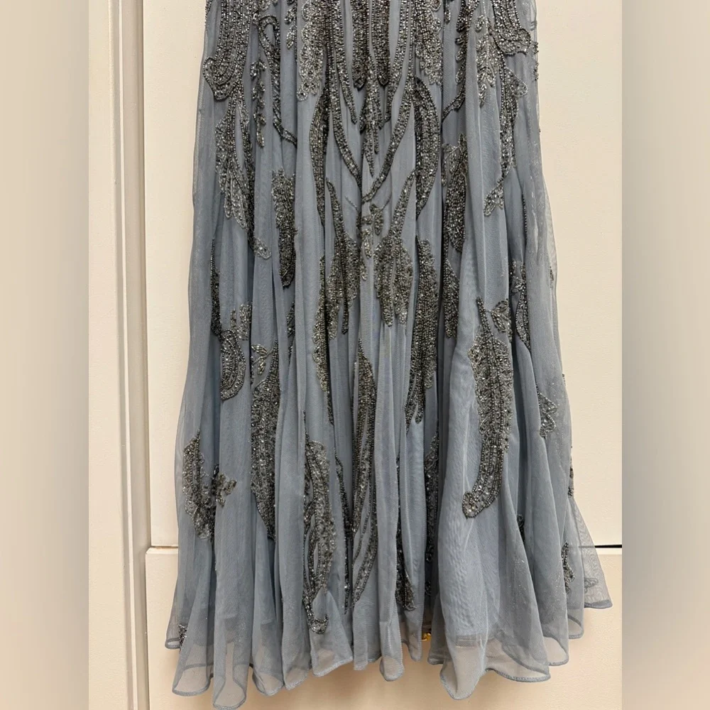 NWT |Mac Duggal A5434 Silver Short Sleeve Beaded A-line Tea Length Dress Size 10 - Picture 10 of 16
